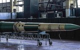 [ẢNH] Tổ hợp tên lửa phòng không S-300V1 Ukraine sẽ khiến S-400 Nga 