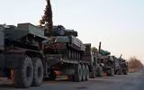 [ẢNH] Xe tăng Ukraine rầm rập tiến về cảng Mariupol khi căng thẳng gia tăng