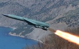 [ẢNH] Tên lửa bờ Nga ào ạt khai hỏa khi NATO dọa đưa tàu chiến tới biển Azov