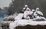 [ẢNH] Quân đội Ukraine tập trận cực lớn răn đe Nga trong tình hình nóng bỏng