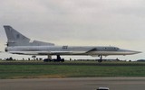 [ẢNH] Ngạc nhiên trước sức mạnh phi đội máy bay ném bom Tu-22M3 của Ukraine