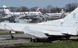 [ẢNH] Ngạc nhiên trước sức mạnh phi đội máy bay ném bom Tu-22M3 của Ukraine