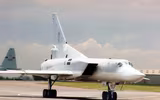 [ẢNH] Ngạc nhiên trước sức mạnh phi đội máy bay ném bom Tu-22M3 của Ukraine