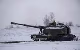 [ẢNH] Quân đội Ukraine ào ạt tiến vào 