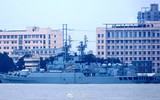 [ẢNH] Trung Quốc bán chiến hạm 