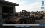 [ẢNH] Phiến quân khủng bố đánh chiếm loạt xe tăng của Quân đội Syria