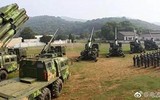 [ẢNH] Trung Quốc biên chế pháo tự hành bánh lốp thế hệ mới nhanh chóng mặt