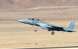 [ẢNH] Đẳng cấp phi công F-15 Israel: Rụng cánh, bung nắp buồng lái vẫn hạ cánh an toàn