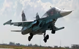 [ẢNH] Sự cố nghiêm trọng gây thiệt hại lớn cho Nga: Hai chiến đấu cơ Su-34 đâm nhau trên không