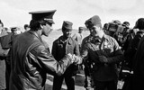 [ẢNH] Cuộc rút lui lịch sử của Quân đội Liên Xô khỏi Afghanistan 30 năm trước