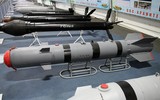 [ẢNH] Bom dẫn đường cực mạnh KAB-500 và KAB-1500 dành cho tiêm kích Su-30MK2