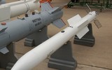 [ẢNH] Tên lửa không chiến tối tân nhất trang bị cho tiêm kích Su-30MK2