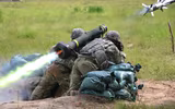 [ẢNH] Xe tăng Nga không thể ra khỏi Kaliningrad khi bị tên lửa Javelin 