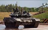 [ẢNH] Xe tăng Nga không thể ra khỏi Kaliningrad khi bị tên lửa Javelin 