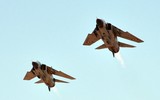 [ẢNH] Không quân Syria bất ngờ oanh kích dữ dội Idlib, thỏa thuận hòa bình chấm dứt?