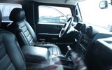 [ẢNH] Công an Hà Nội dùng Hummer chống đạn bảo vệ Hội nghị thượng đỉnh Mỹ - Triều Tiên