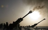 [ẢNH] Pakistan - Ấn Độ đấu pháo dữ dội, xe tăng ào ạt tiến về biên giới