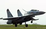 [ẢNH] Tiêm kích Pakistan bất ngờ tấn công dữ dội, Ấn Độ dồn Su-30MKI về sát biên giới