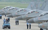 [ẢNH] Tiêm kích Pakistan bất ngờ tấn công dữ dội, Ấn Độ dồn Su-30MKI về sát biên giới