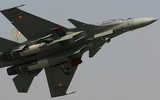 [ẢNH] Tiêm kích Pakistan bất ngờ tấn công dữ dội, Ấn Độ dồn Su-30MKI về sát biên giới