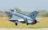 [ẢNH] MiG-21 Bison Ấn Độ khó có cửa thắng MiG-21 