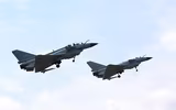[ẢNH] Su-30MKI Ấn Độ gặp nguy khi Trung Quốc cung cấp cho Pakistan J-10C nội địa?