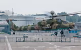[ẢNH] Thoát hiểm ngoạn mục, trực thăng tấn công Mi-28NM Night Hunter được cứu đúng phút chót
