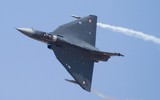 [ẢNH] Ấn Độ đưa tiêm kích nội địa Tejas lên biên giới quyết đấu JF-17 Pakistan?