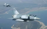 [ẢNH] Pakistan công bố bằng chứng bắn rơi tiêm kích Mirage 2000 của Ấn Độ
