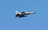 [ẢNH] Su-30MKI Ấn Độ gặp nguy khi JF-17 Pakistan đã có tên lửa tầm siêu xa PL-15