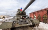 [ẢNH] Quân cảnh Nga phục hồi xe tăng T-34-85 bị Syria bỏ lại chiến trường từ năm 1973