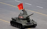 [ẢNH] Quân cảnh Nga phục hồi xe tăng T-34-85 bị Syria bỏ lại chiến trường từ năm 1973