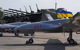 [ẢNH] Ukraine nhận vũ khí tối tân từ NATO, ly khai miền Đông 