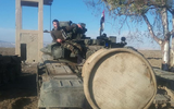 [ẢNH] Quân đội chính phủ Syria khoe dàn xe tăng T-90 cực mạnh