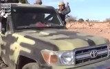 [ẢNH] Houthi phản kích dữ dội khiến 250 binh sĩ liên quân thương vong