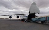[ẢNH] Điều gì đang xảy ra khi An-124 lại tới Algeria để đưa Su-24 về Nga?