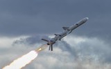 [ẢNH] Ukraine đe dọa dùng tên lửa Neptune bắn sập cầu vượt eo biển Kerch nối Nga với Crimea