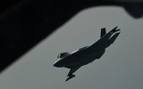 [ẢNH] F-35A Mỹ sẵn sàng đối đầu Su-35S Nga khi thực chiến tại Iraq