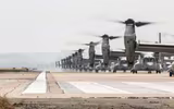 [ẢNH] 40 máy bay đắt hơn F-35 của lính thủy đánh bộ Mỹ diễu binh 