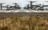 [ẢNH] 40 máy bay đắt hơn F-35 của lính thủy đánh bộ Mỹ diễu binh 