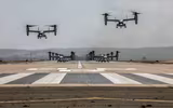 [ẢNH] 40 máy bay đắt hơn F-35 của lính thủy đánh bộ Mỹ diễu binh 