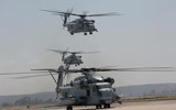 [ẢNH] 40 máy bay đắt hơn F-35 của lính thủy đánh bộ Mỹ diễu binh 