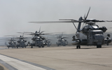 [ẢNH] 40 máy bay đắt hơn F-35 của lính thủy đánh bộ Mỹ diễu binh 