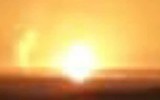 [ẢNH] Kho đạn lớn nhất của quân đội Syria nổ tung, hàng ngàn tấn đạn dược thành tro bụi