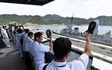 [ẢNH] Tàu tên lửa tàng hình Việt Nam huấn luyện cùng chiến hạm lớn nhất Nhật Bản