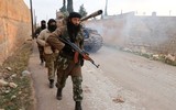 [ẢNH] IS chớp thời cơ tấn công dữ dội Nam Al Raqqa khi quân đội Syria mắc kẹt ở Idlib