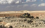 [ẢNH] IS chớp thời cơ tấn công dữ dội Nam Al Raqqa khi quân đội Syria mắc kẹt ở Idlib