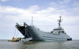 [ẢNH] Tàu đổ bộ tối tân của NATO hư hỏng nặng khi đang tập trận răn đe Nga
