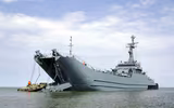 [ẢNH] Tàu đổ bộ tối tân của NATO hư hỏng nặng khi đang tập trận răn đe Nga