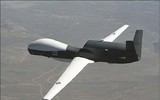 [ẢNH] Ác mộng với Mỹ khi Iran trục vớt được xác chiếc RQ-4A bị bắn rơi